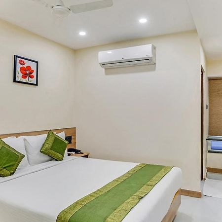 Hotel Treebo The Pearl Chennai Exterior foto