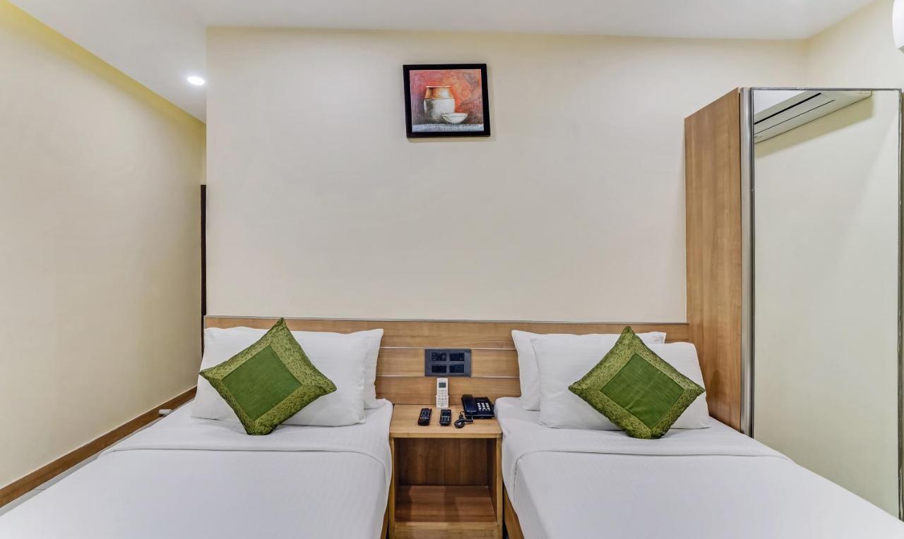 Hotel Treebo The Pearl Chennai Exterior foto