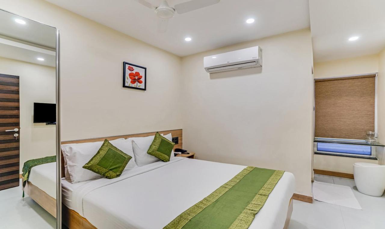 Hotel Treebo The Pearl Chennai Exterior foto